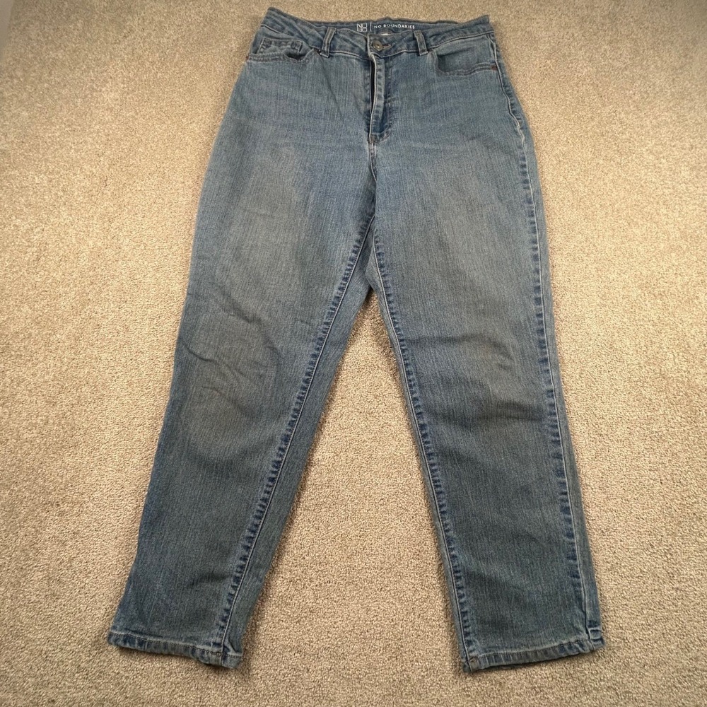 No Boundaries Women Blue High Rise Mom Jeans Size 9 Medium Wash Stretch Denim